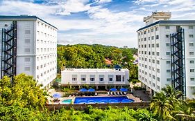 โรงแรมฟู ก๊วก โอเชียน เพิร์ล